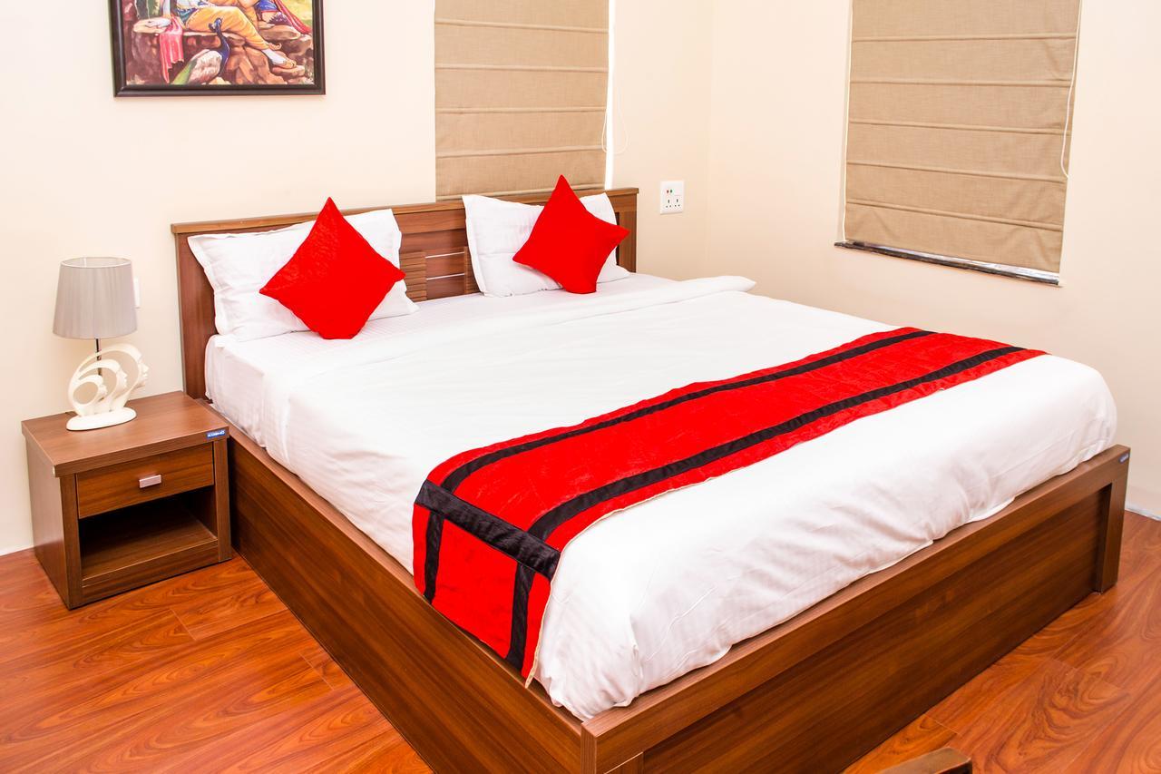 Oyo 7187 Earth Aromaa Otel Kalküta Dış mekan fotoğraf