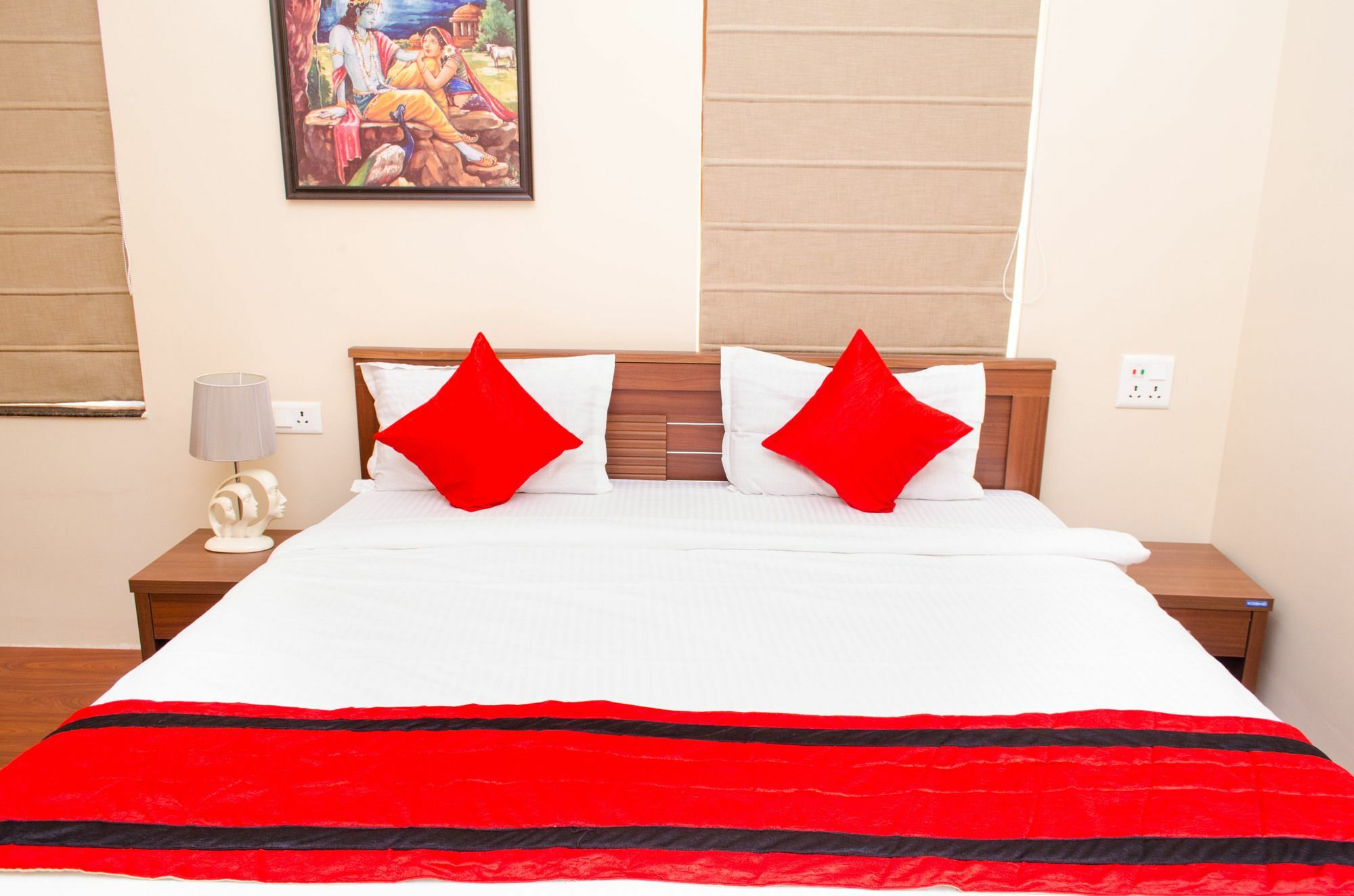 Oyo 7187 Earth Aromaa Otel Kalküta Dış mekan fotoğraf
